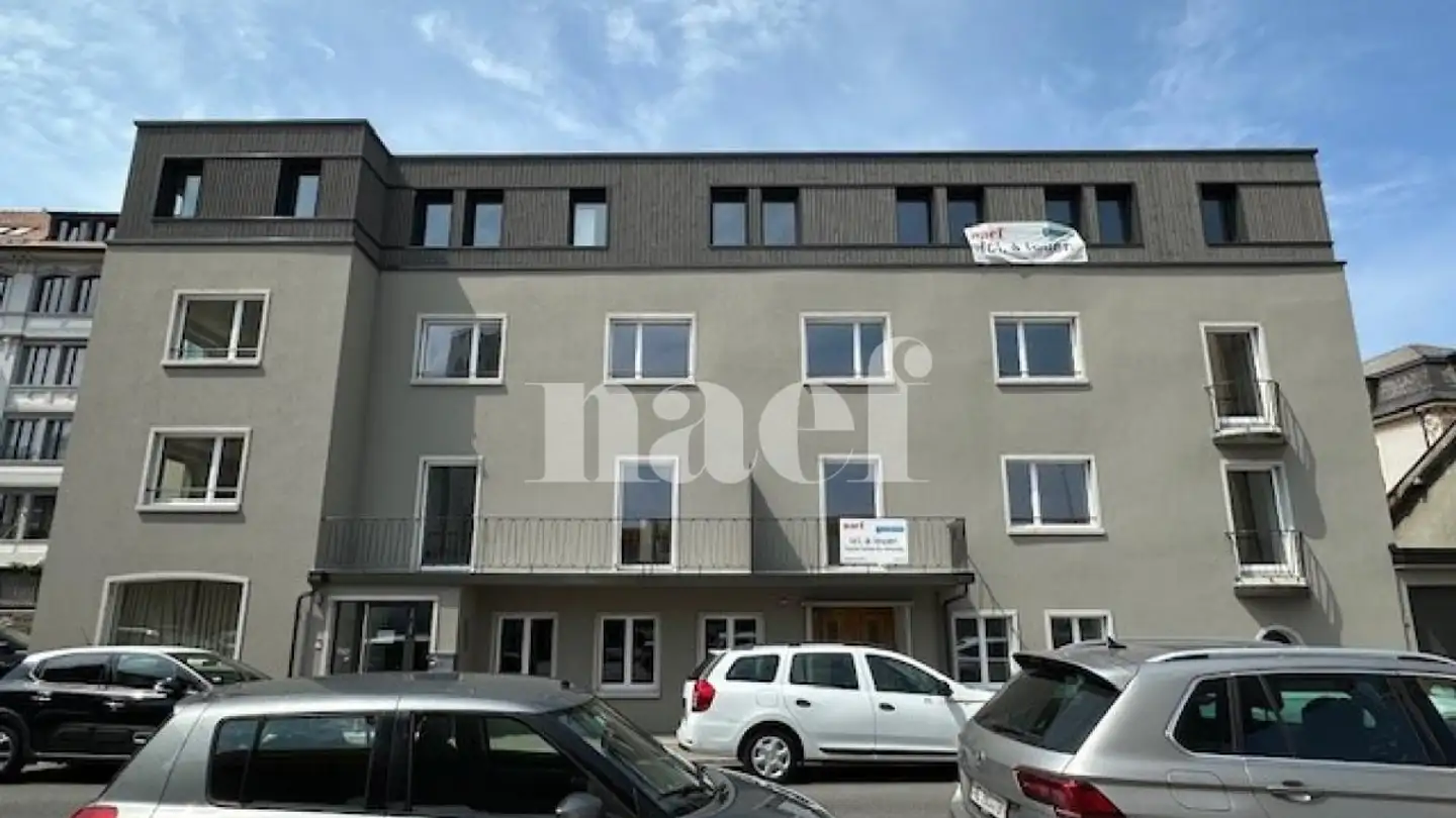 Commercial for rent - Rue De La Serre 130, 2300 La Chaux-de-Fonds