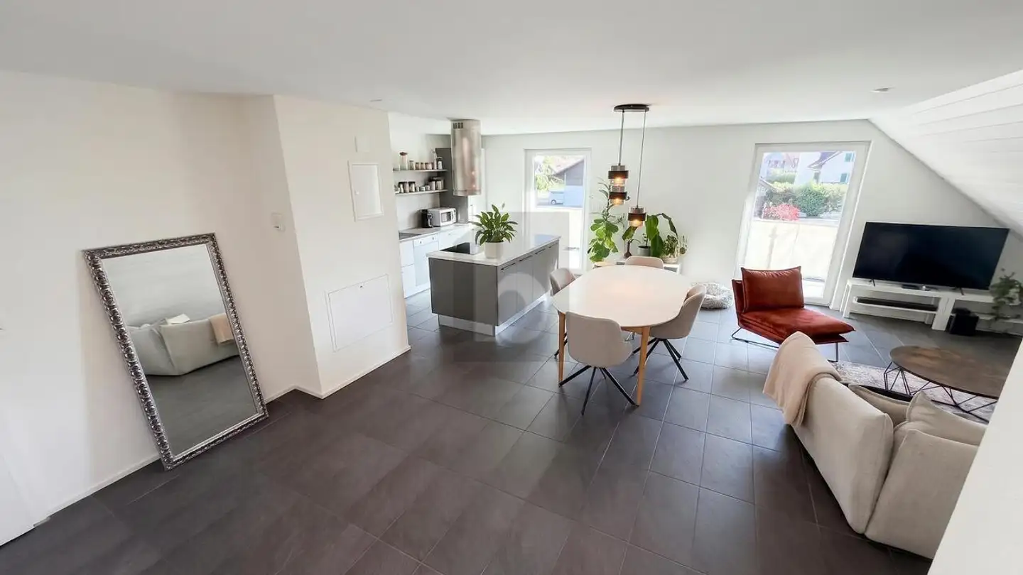 Duplex in vendita - 1044 Fey