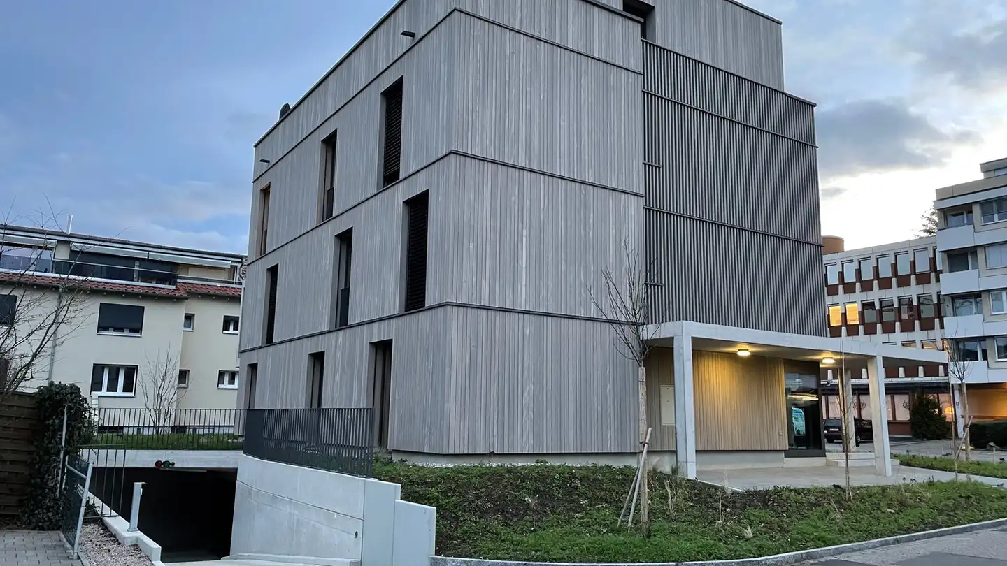 Parcheggio sotterraneo in affitto - Herrenweg 2, 4153 Reinach BL