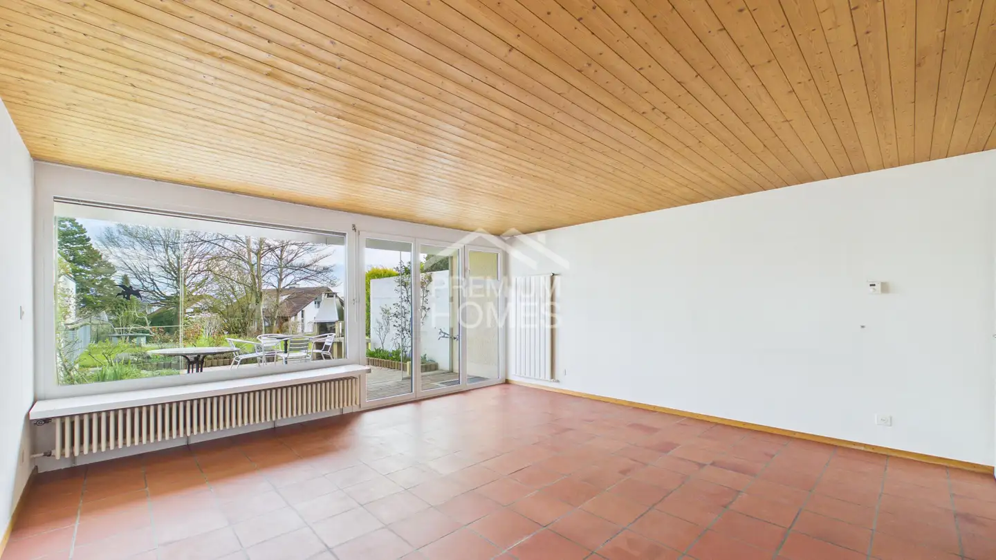 Stepped house for sale - 8332 Russikon