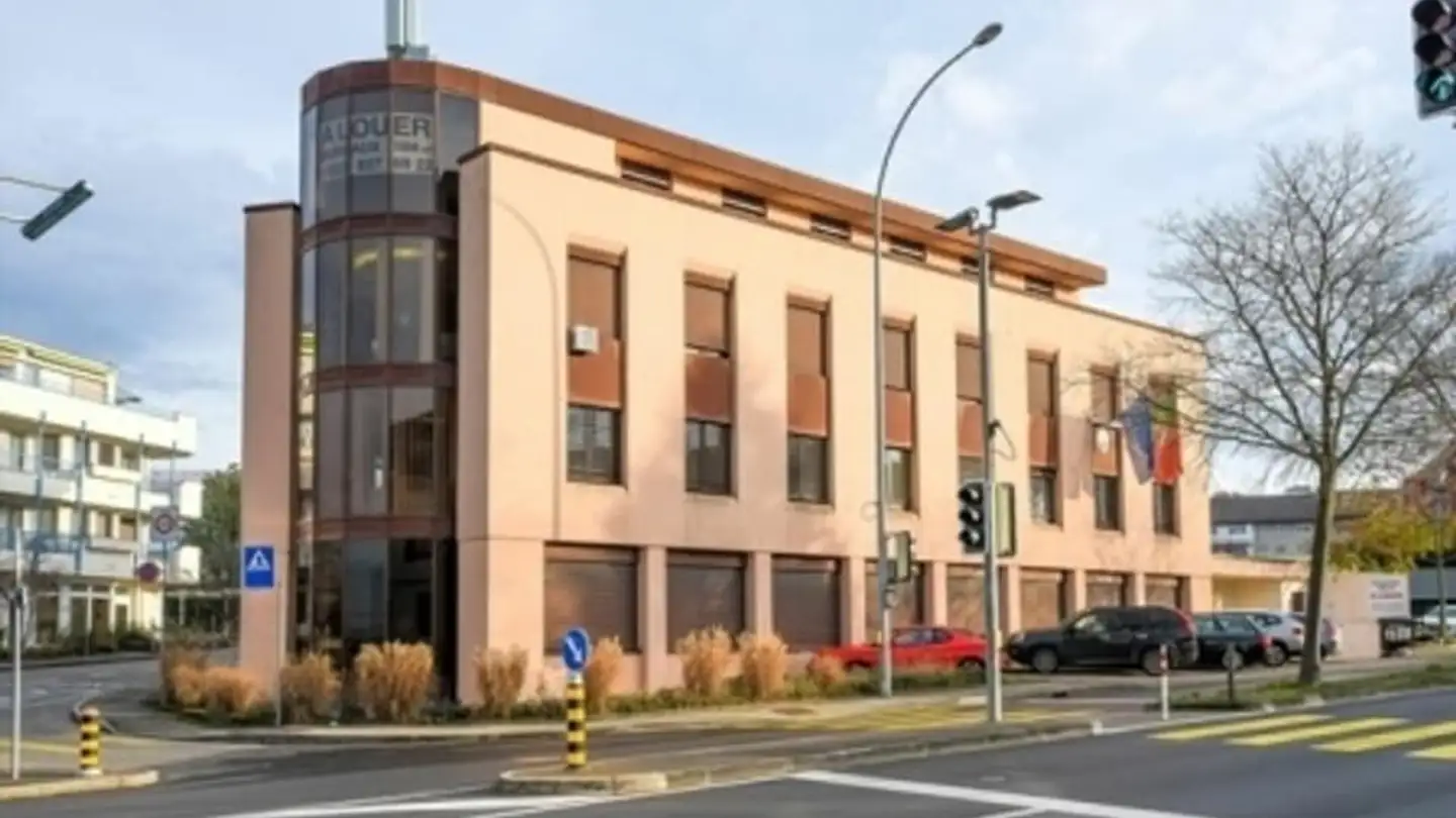 Gewerbe mieten - Route De Ferney 220, 1218 Le Grand-Saconnex