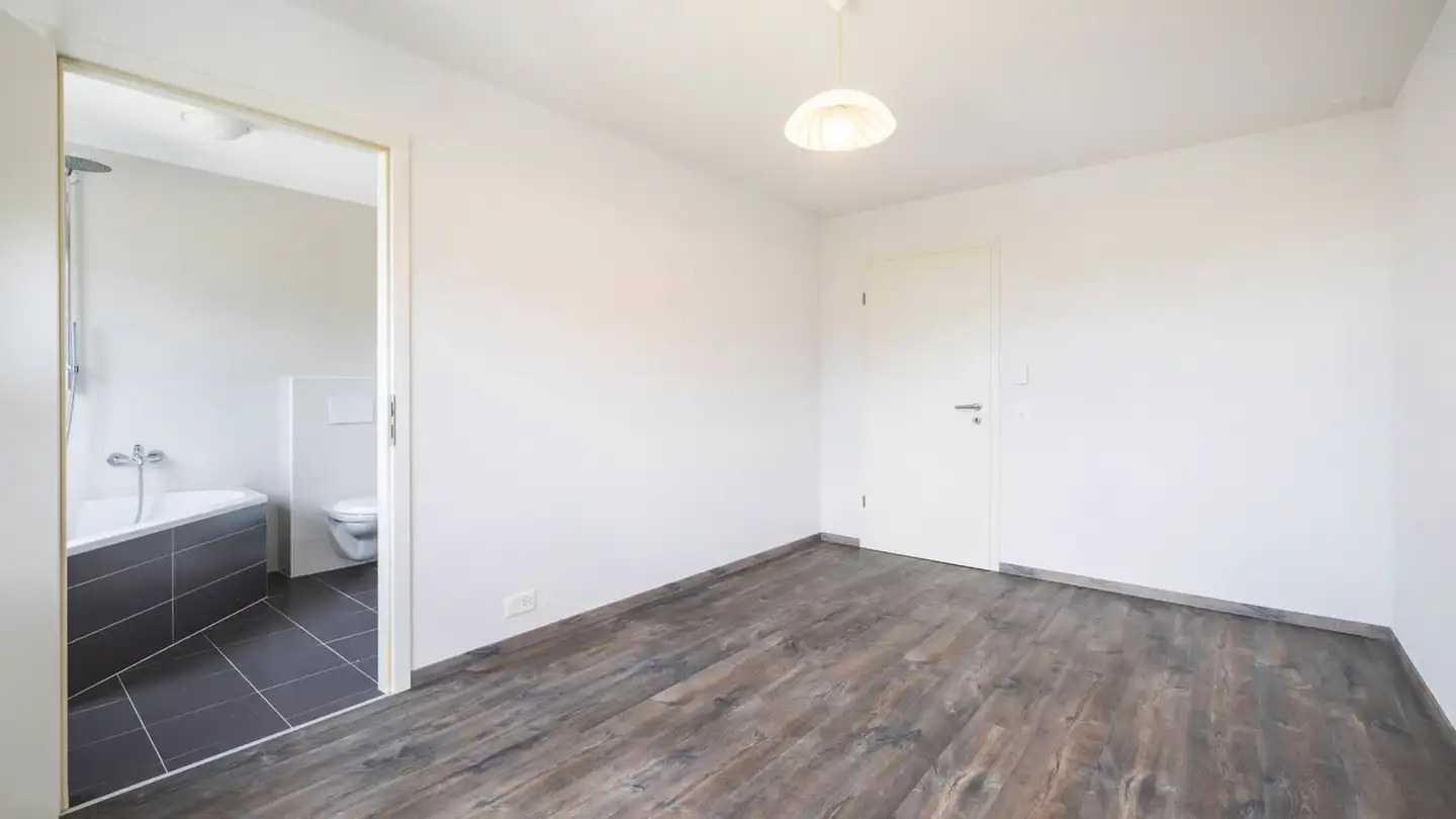 Attic flat for sale - Route Du Grand-Saint-Bernard 34, 1880 Bex - Photo 4
