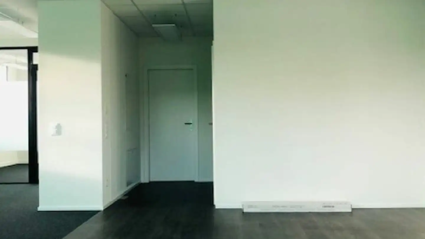 Bureau à louer - Route De Lausanne 2, 1580 Avenches - Photo 2