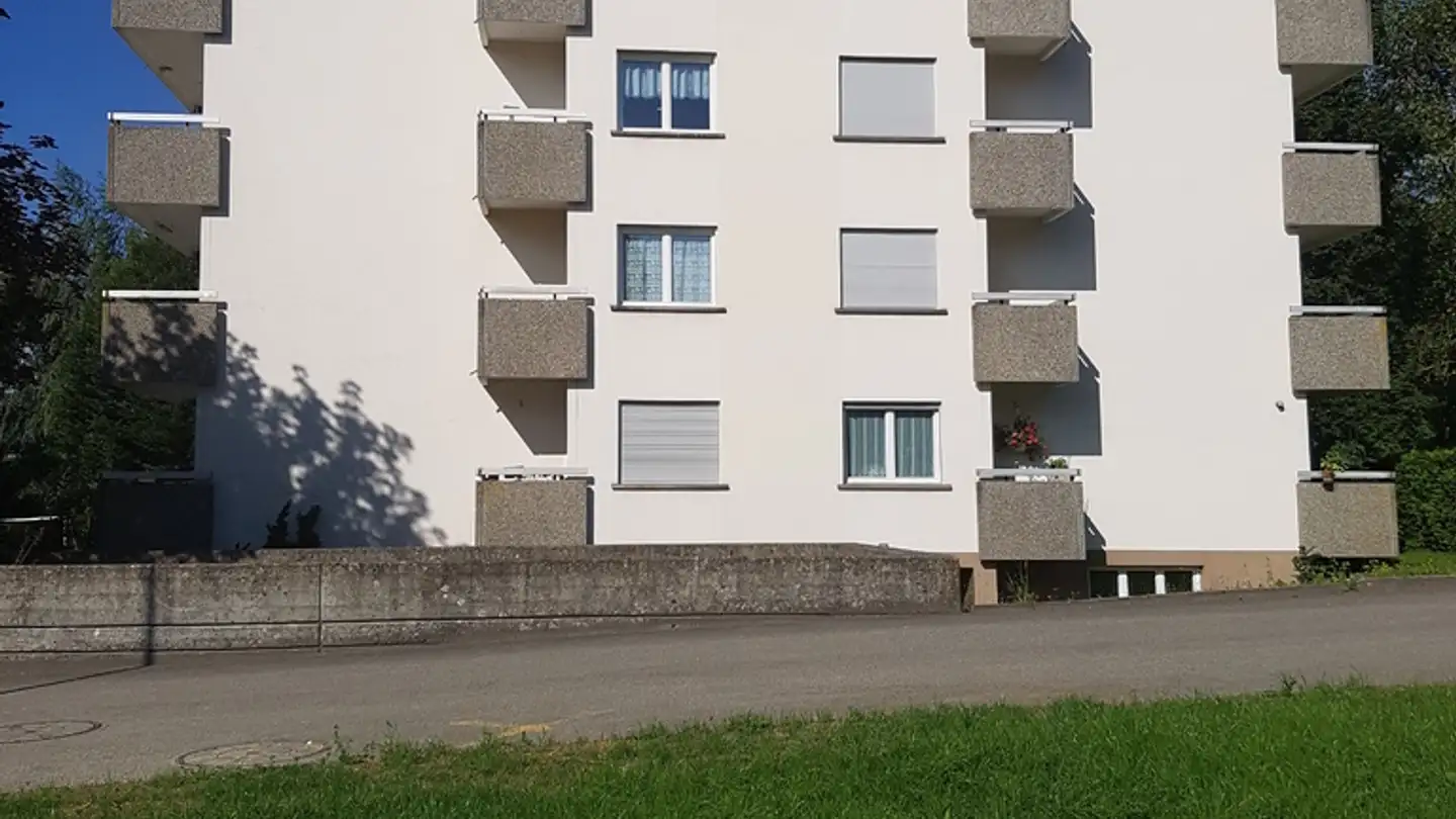 Garage à louer - La Colombière 131, 2900 Porrentruy - Photo 4