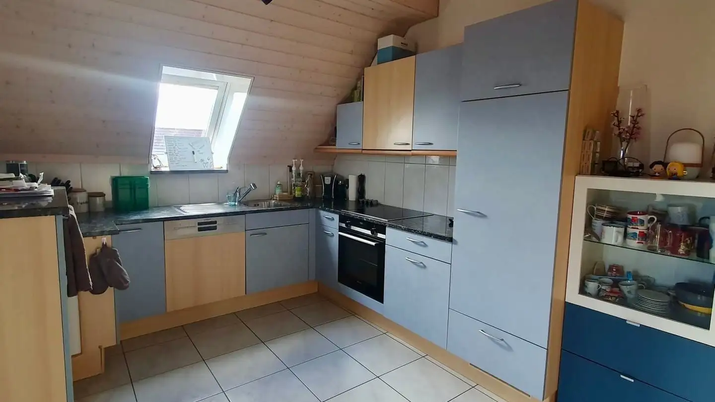 Attique à louer - Hauptstrasse 85, 1794 Salvenach - Photo 3