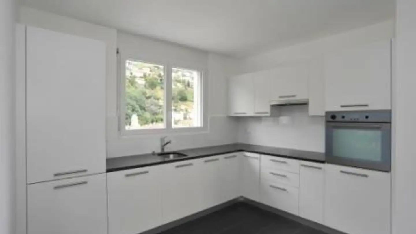 Wohnung mieten - Via Vincenzo D'alberti 3, 6600 Locarno - Foto 2