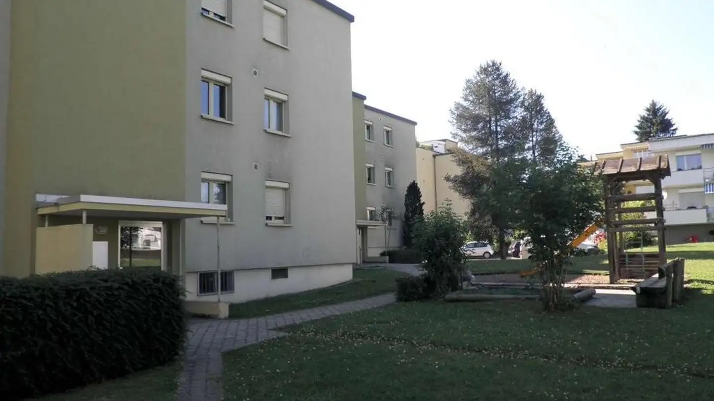 Outdoor parking space for rent - Pilatusstrasse 12, 6312 Steinhausen