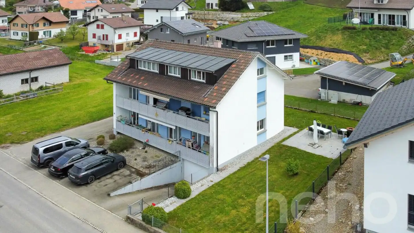 Mischgenutztes Gebäude kaufen - 1737 Plasselb