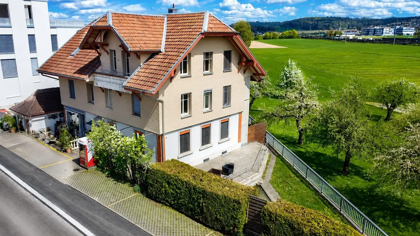 Mehrfamilienhaus kaufen - Solothurnstrasse 14, 3322 Urtenen-Schönbühl