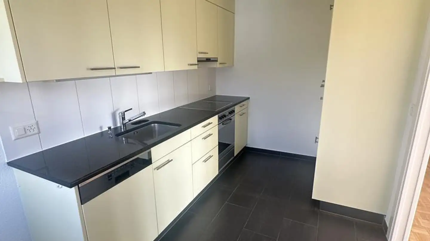 Wohnung mieten - Rue De Madretsch, 2503 Biel/Bienne - Foto 2