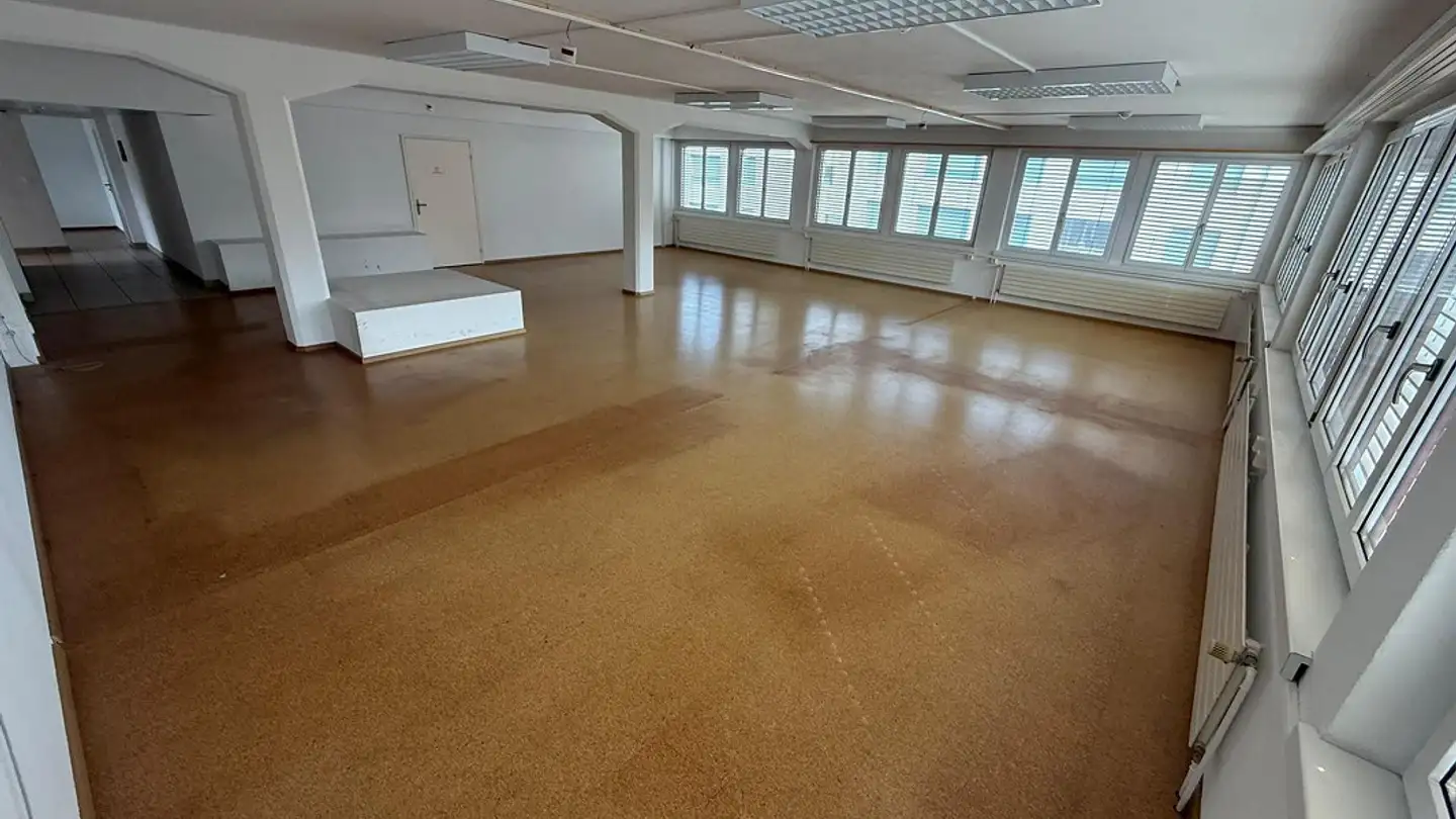 Commercial for rent - Bahnhofstrasse 89, 9240 Uzwil - Photo 3