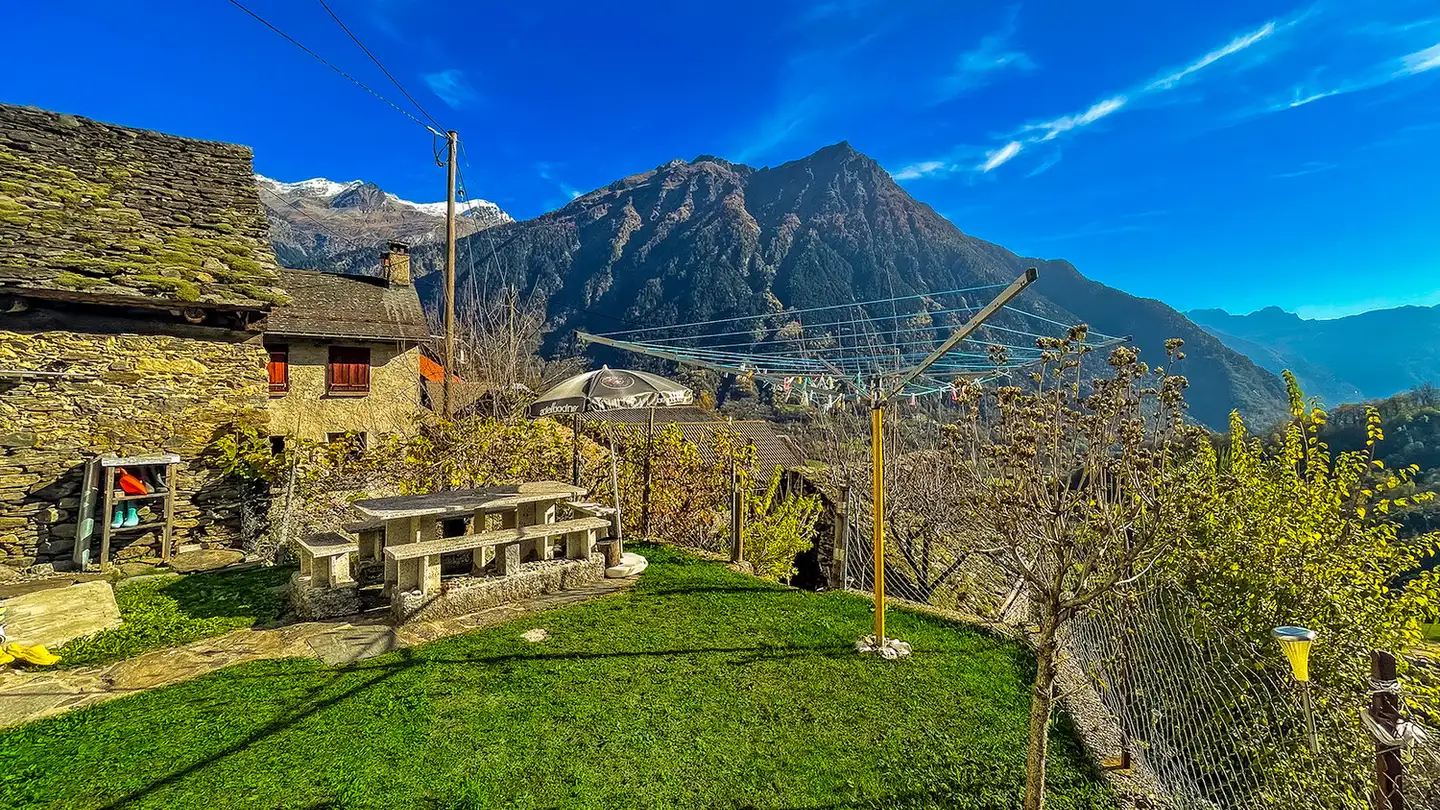 Single house for sale - 6723 Marolta