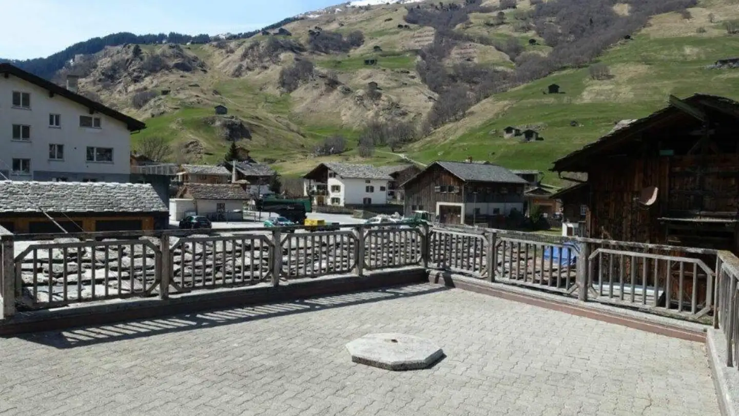 Apartment for sale - 7132 Vals - Photo 2