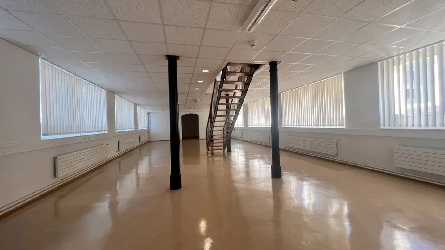 Edificio residenziale in vendita - Rue De Beau-Site, 2400 Le Locle - Foto 2