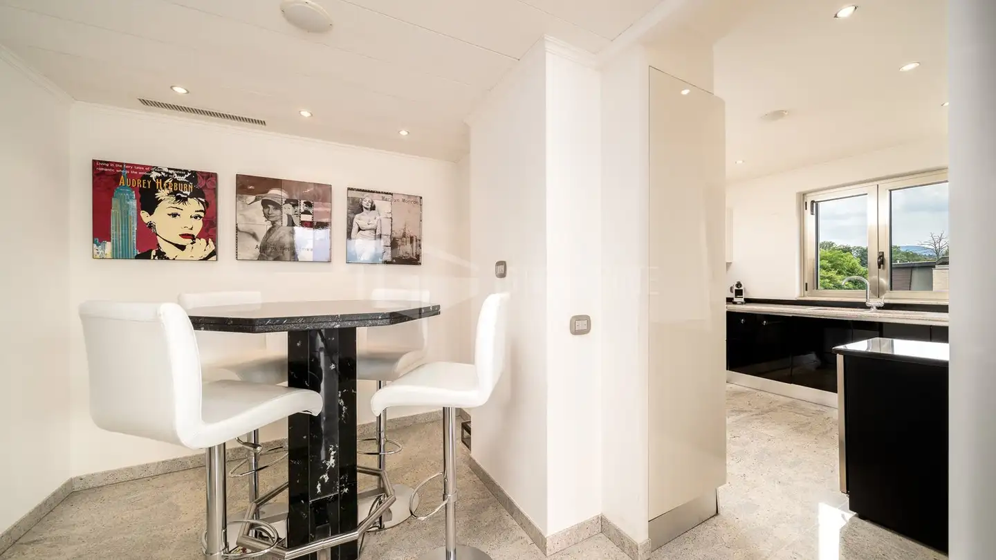 Penthouse for rent - 6900 Paradiso - Photo 3