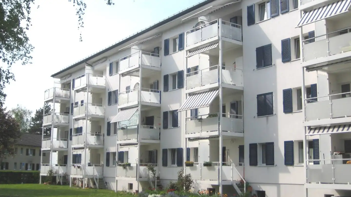 Parcheggio esterno in affitto - Luchswiesenstrasse 132, 8051 Zürich