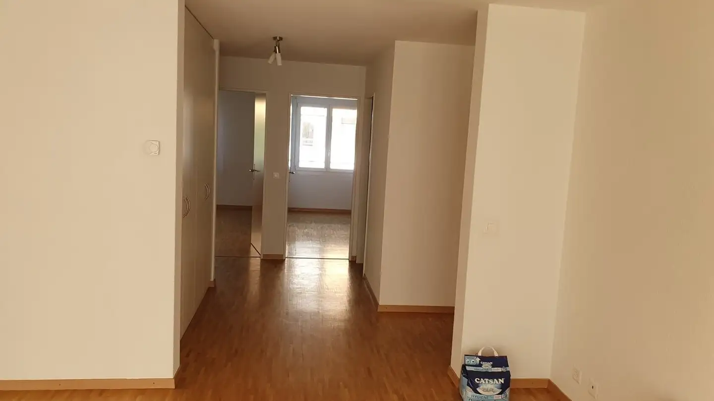 Wohnung mieten - 1400 Cheseaux-Noréaz - Foto 2