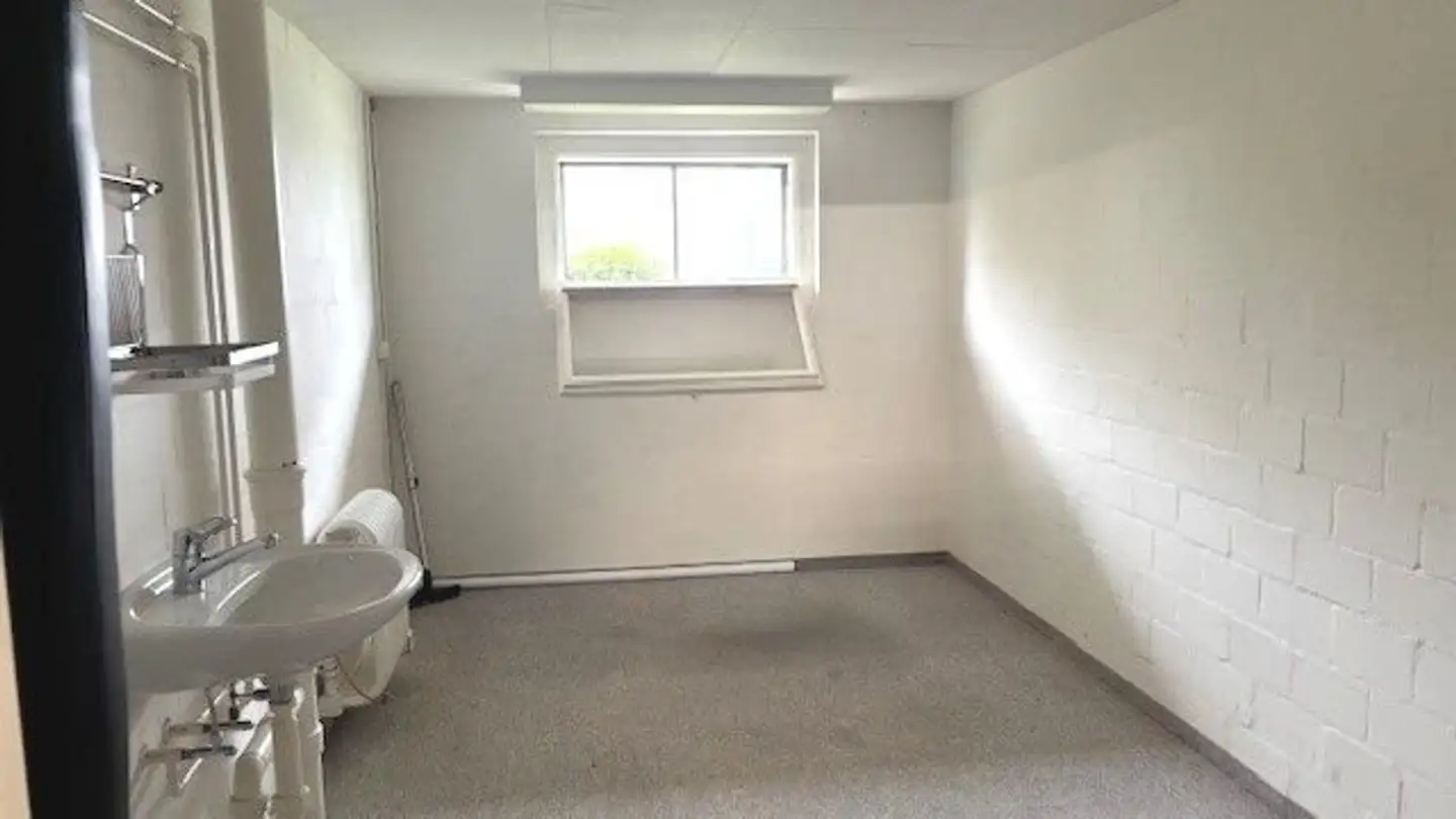 Hobby room for rent - Feldhofstrasse 11, 8600 Dübendorf