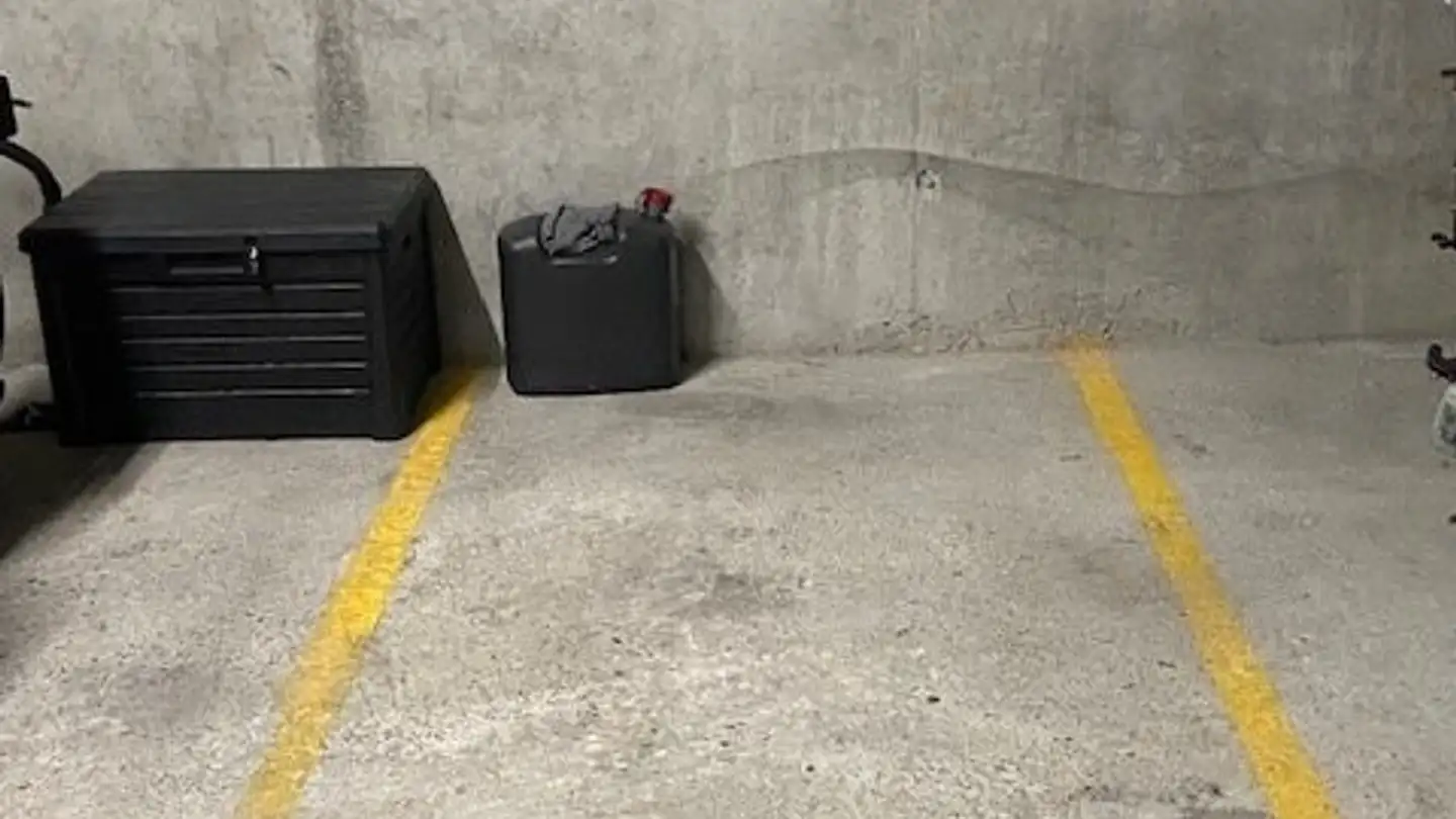Parcheggio interno per moto in affitto - 3098 Köniz - Foto 3
