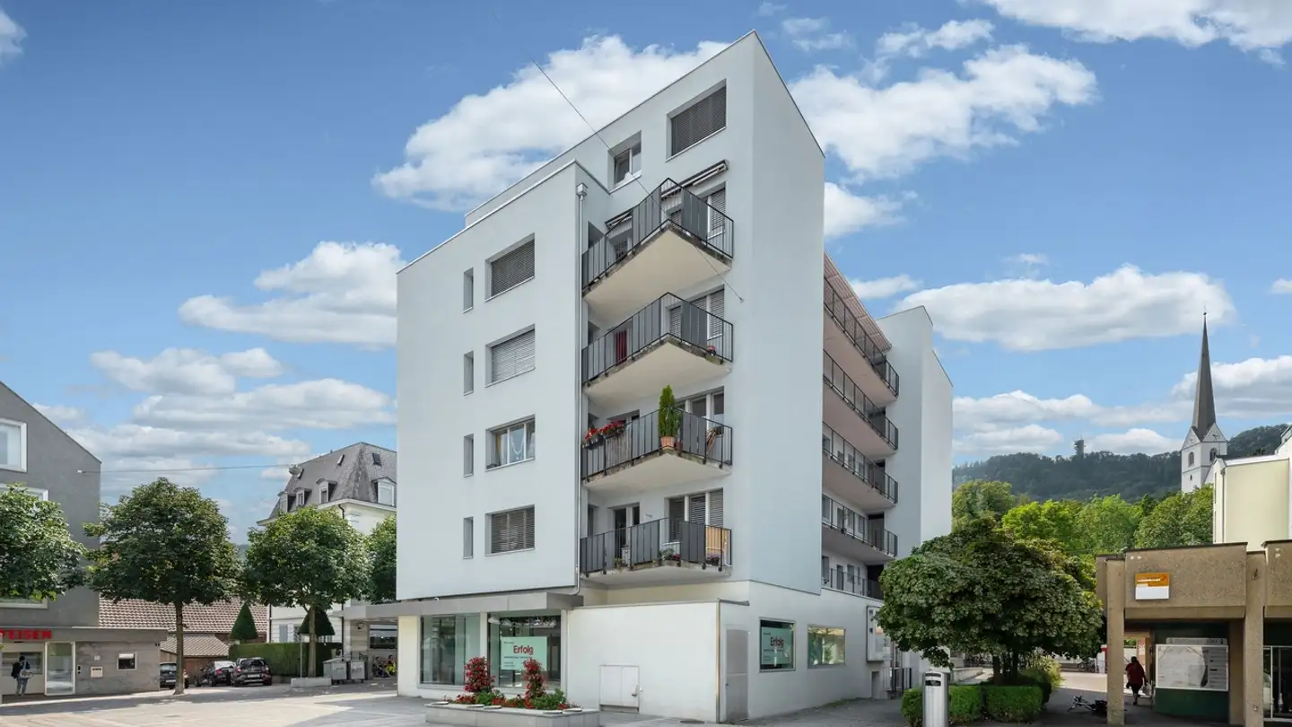 Wohnung mieten - Bahnhofbrücke 4, 8134 Adliswil - Foto 2