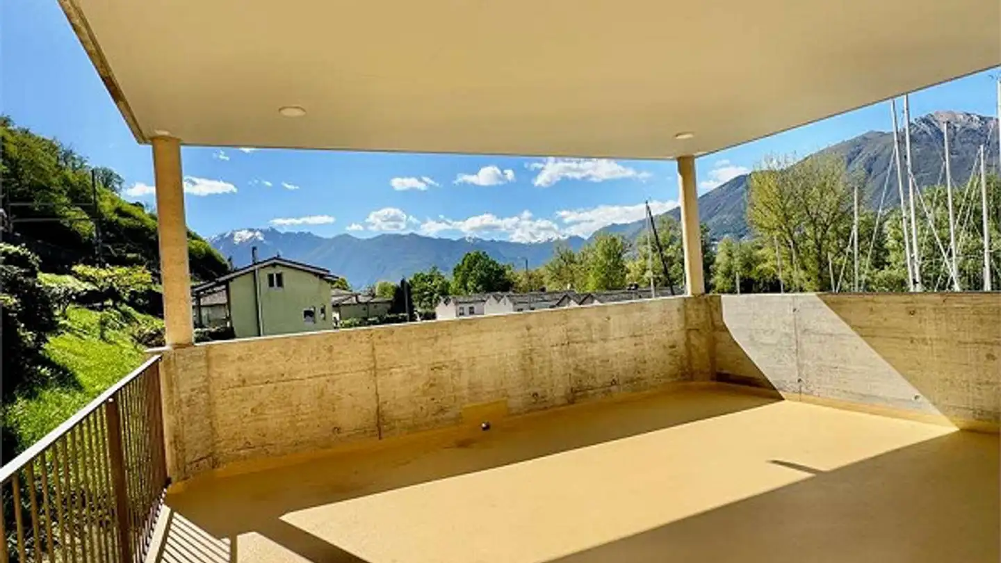 Apartment for sale - Via Cantonale, 6573 Magadino
