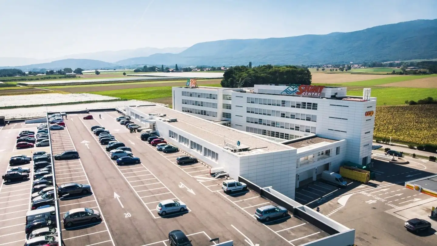 Commercial à louer - En Fléchère, 1274 Signy