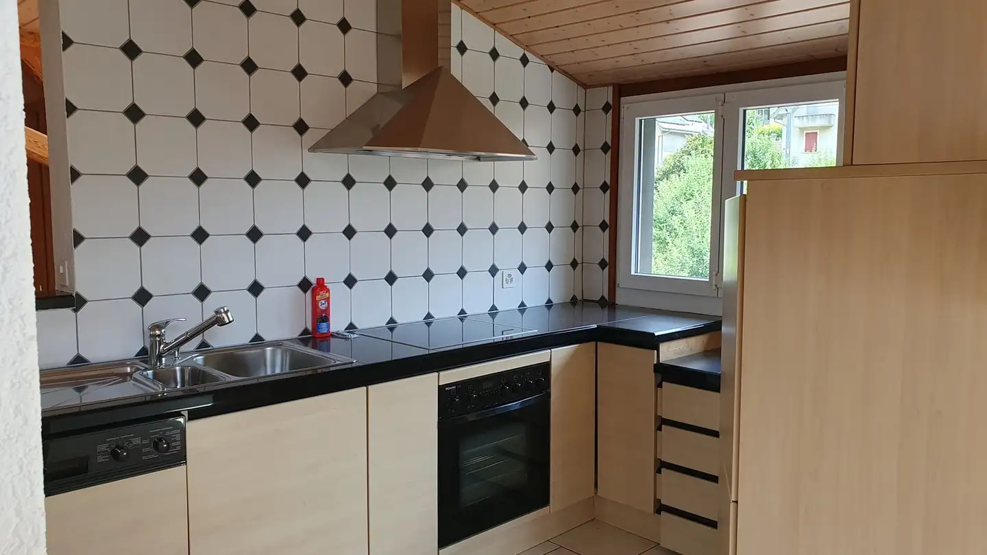 Attique à louer - Rue Du Midi 4, 2740 Moutier - Photo 2