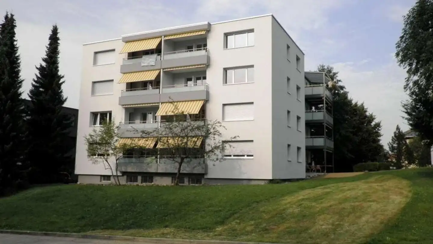Place de parking souterraine à louer - Rathausstrasse 13, 6280 Hochdorf