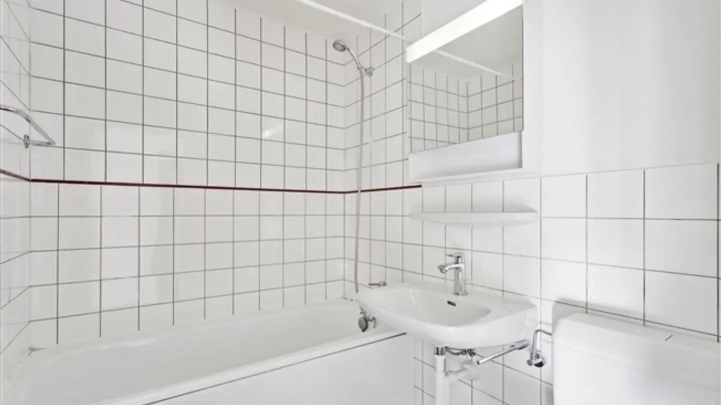 Appartamento in affitto - Rue De La Flamme 22, 2108 Couvet - Photo 4