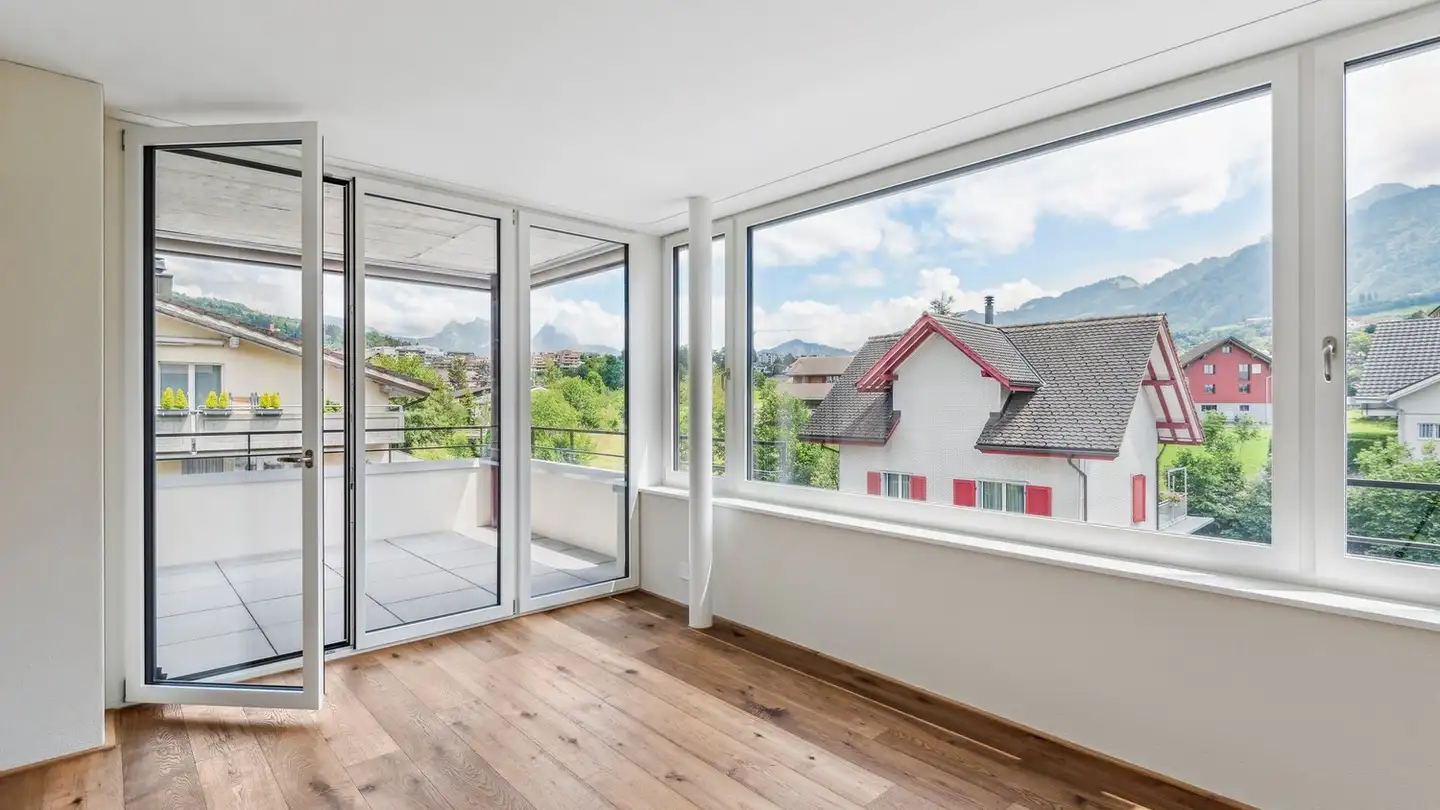 Apartment for rent - Bergstrasse 33, 6414 Oberarth - Photo 2