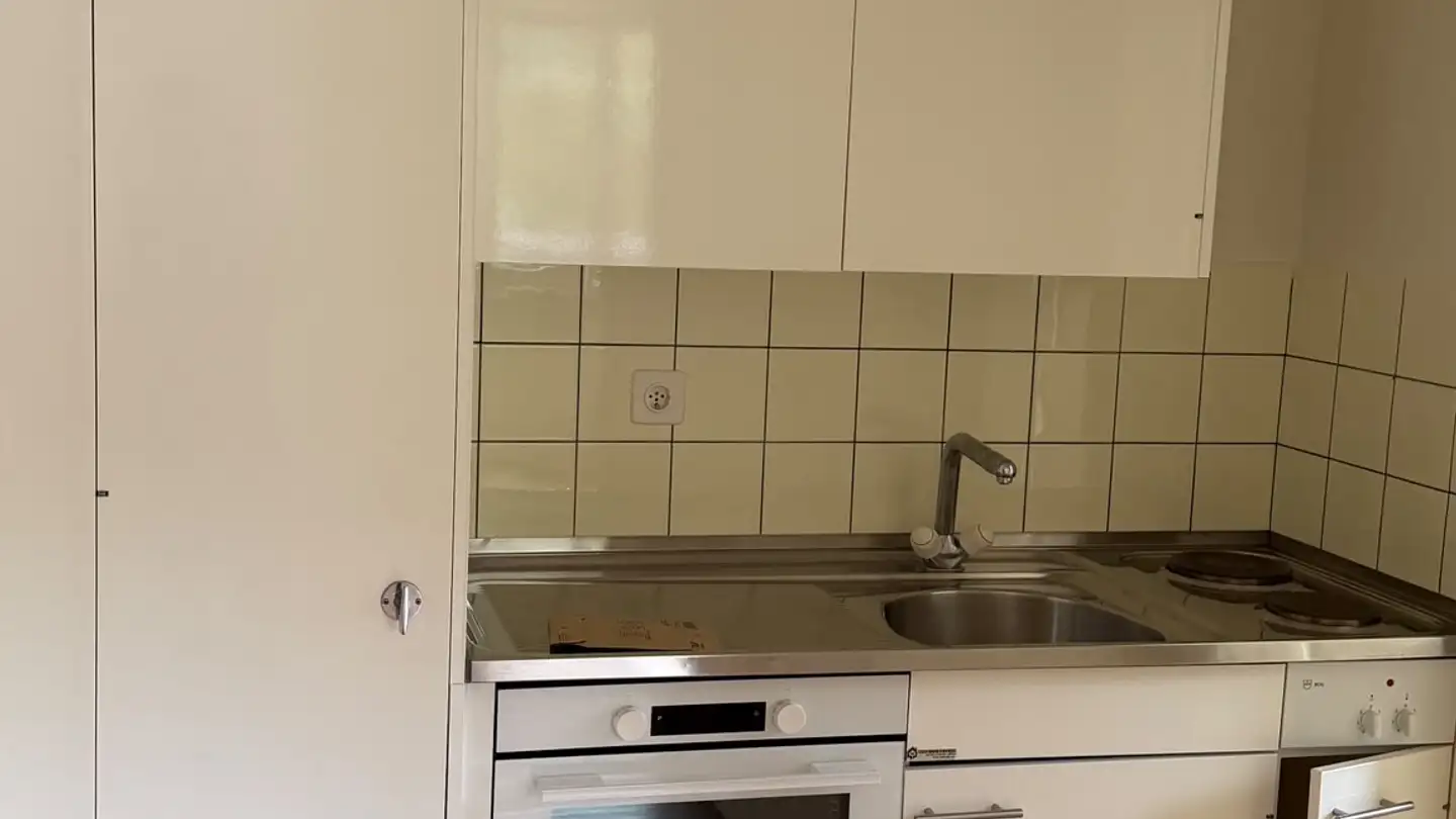 Wohnung mieten - Avenue Des Collonges 12, 2520 La Neuveville - Foto 2