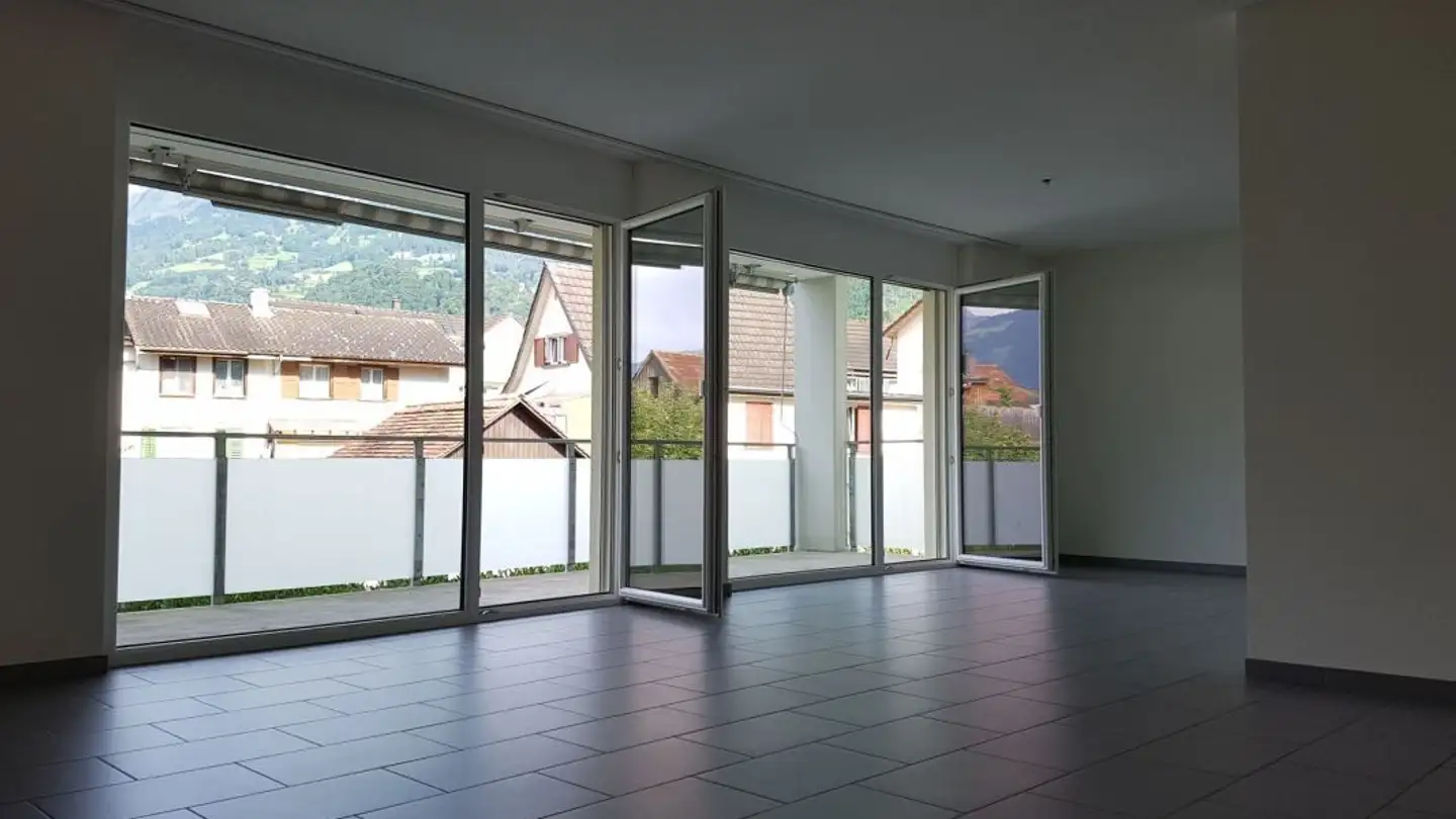 Appartement à louer - Kronenbungertstrasse, 8880 Walenstadt