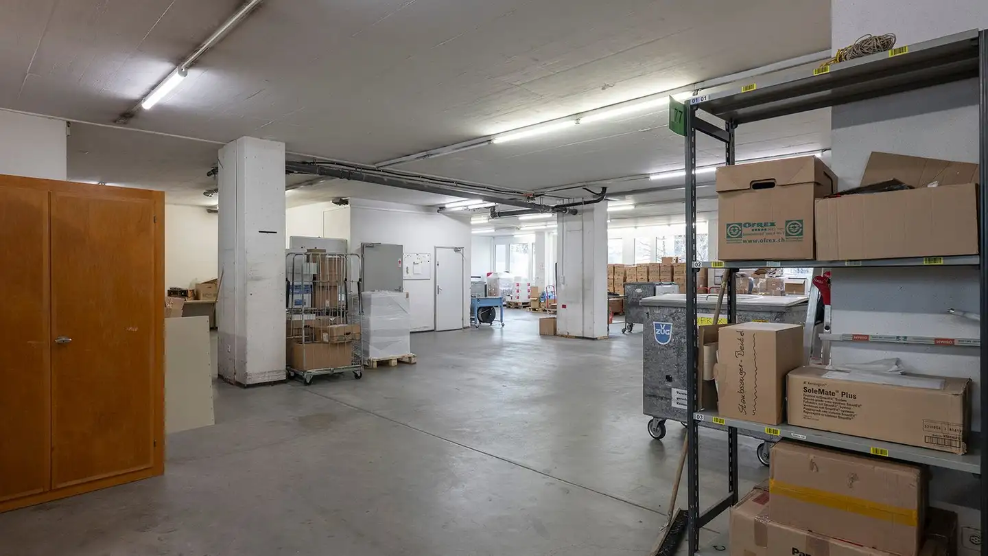 Gewerbe mieten - Rohrstrasse 44, 8152 Glattbrugg