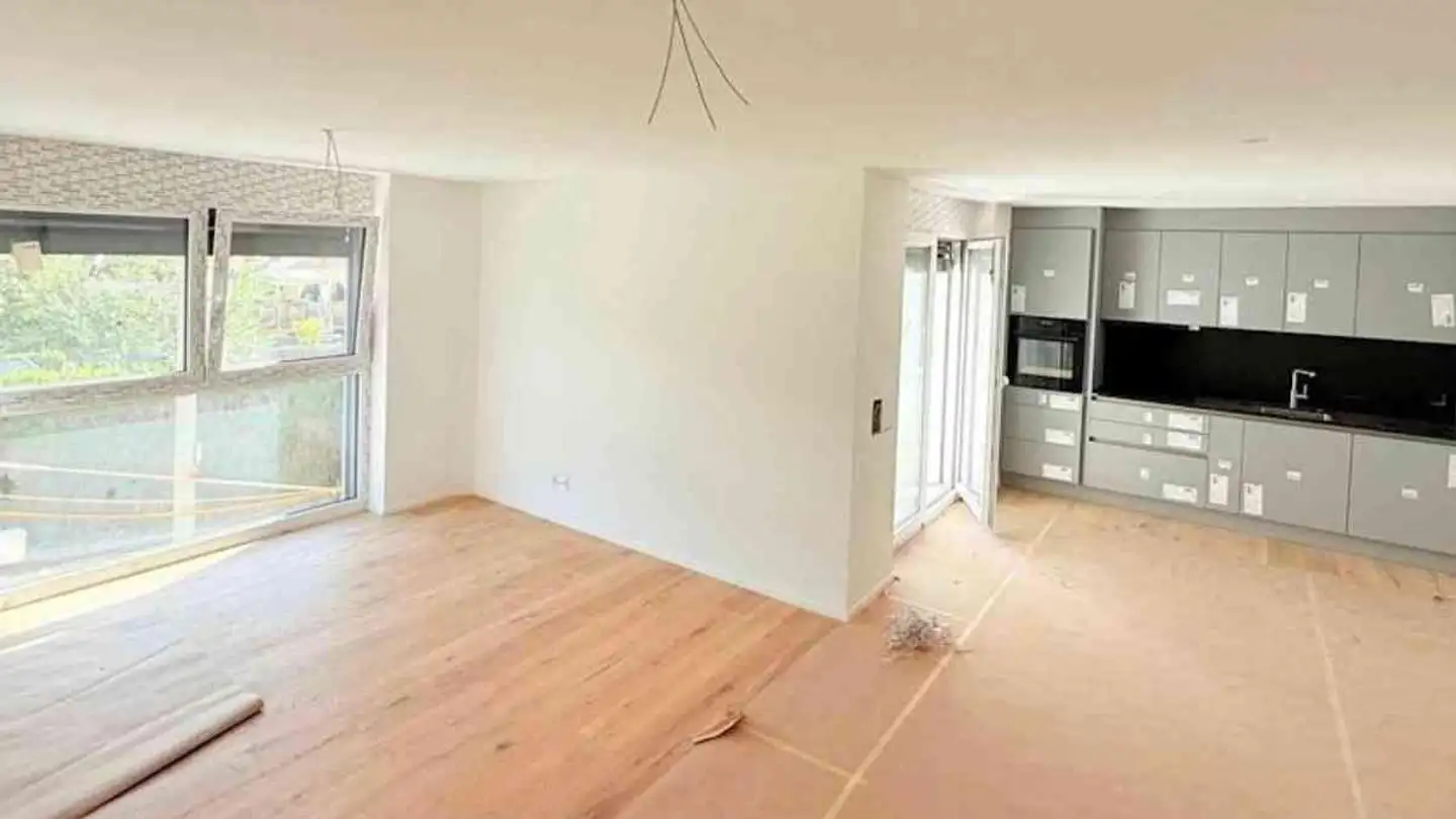 Appartement à louer - Unterdorf 8a, 7408 Cazis - Photo 2