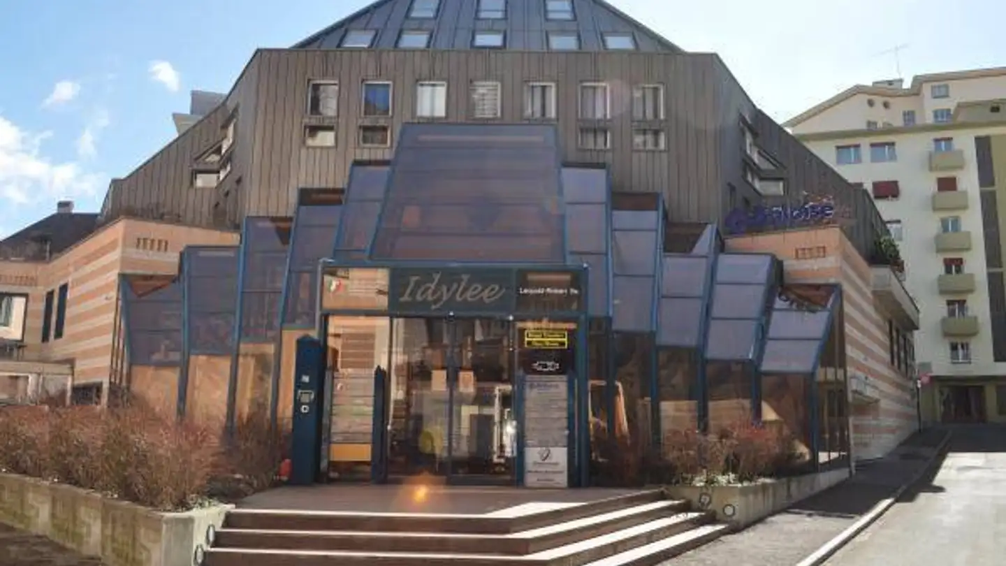 Gewerbe mieten - 2300 La Chaux-de-Fonds