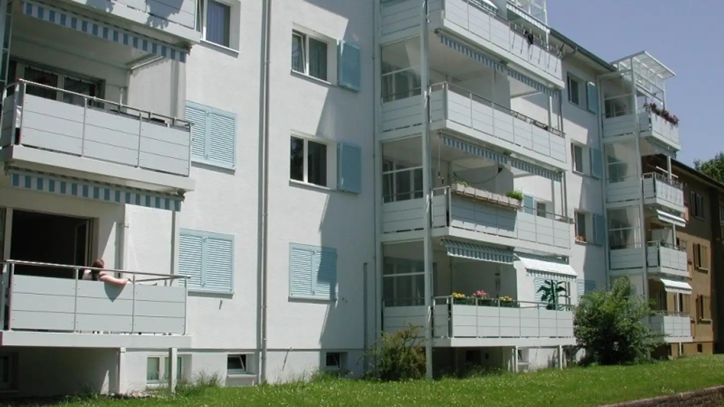 Garage singolo in affitto - Luchswiesenstrasse 197, 8051 Zürich