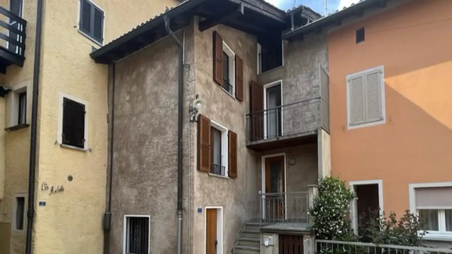 Maison individuelle à louer - Piazzora 6, 6952 Canobbio