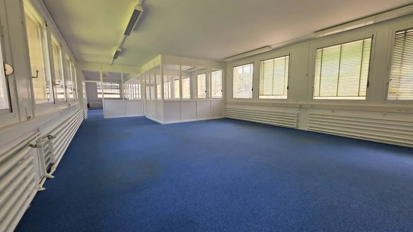 Commerciale in affitto - 2400 Le Locle