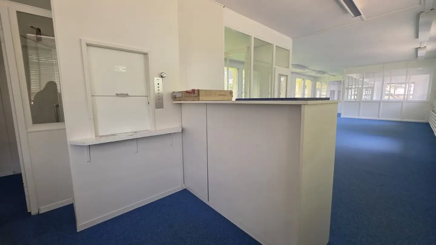 Commerciale in affitto - 2400 Le Locle - Foto 2