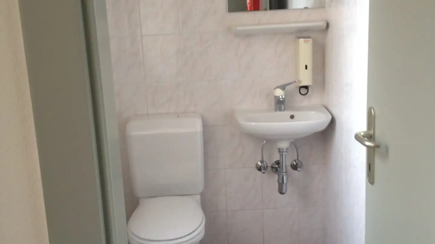 Spazio ufficio in affitto - Via Besso 11, 6900 Lugano - Photo 3