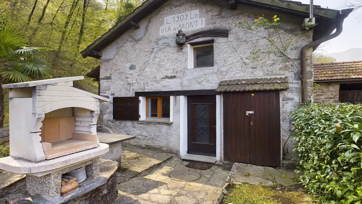 Farm for sale - 6805 Mezzovico