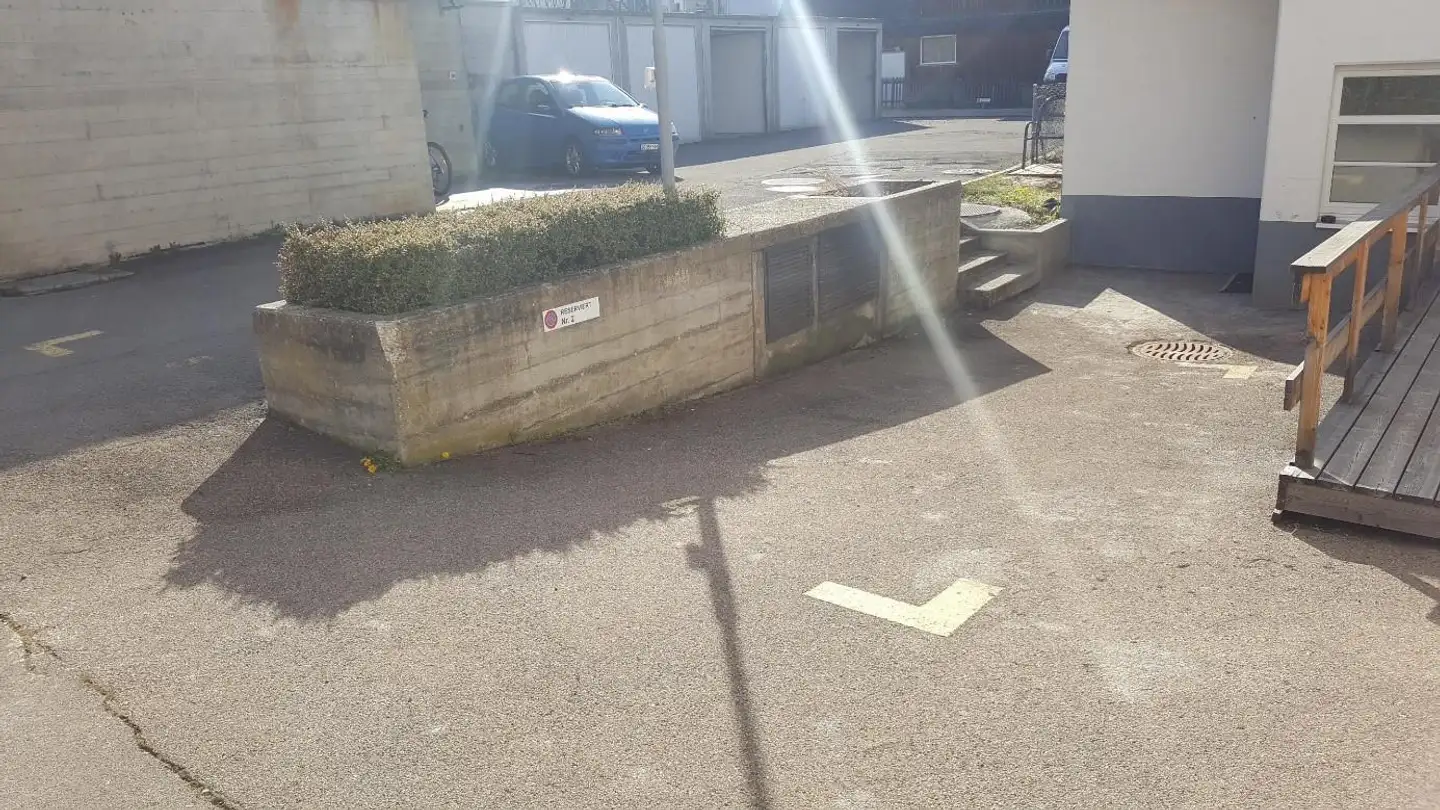 Outdoor parking space for rent - Romanshornerstrasse 72, 8280 Kreuzlingen - Photo 3