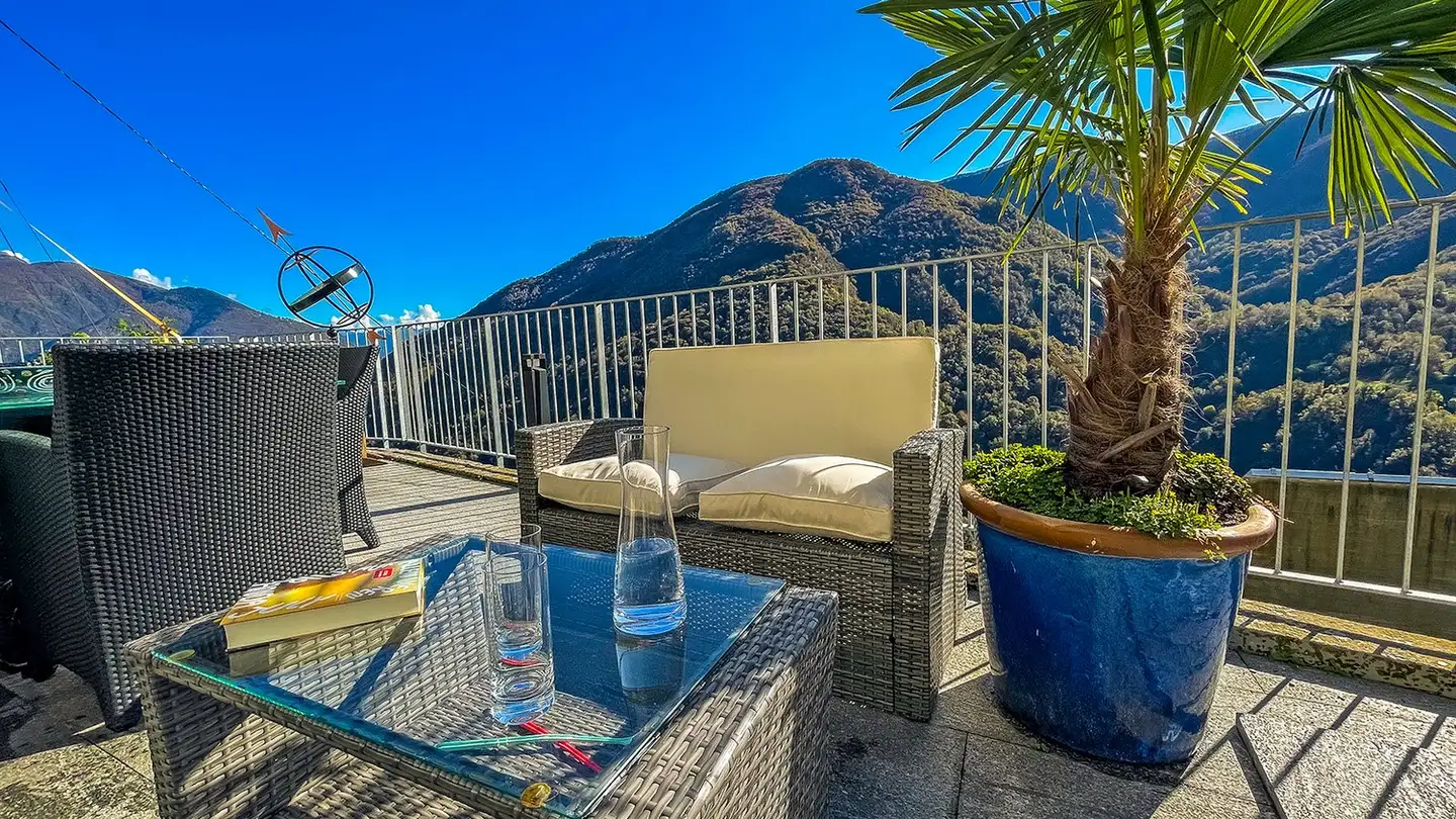 Single house for sale - Via Calezzo, 6655 Intragna