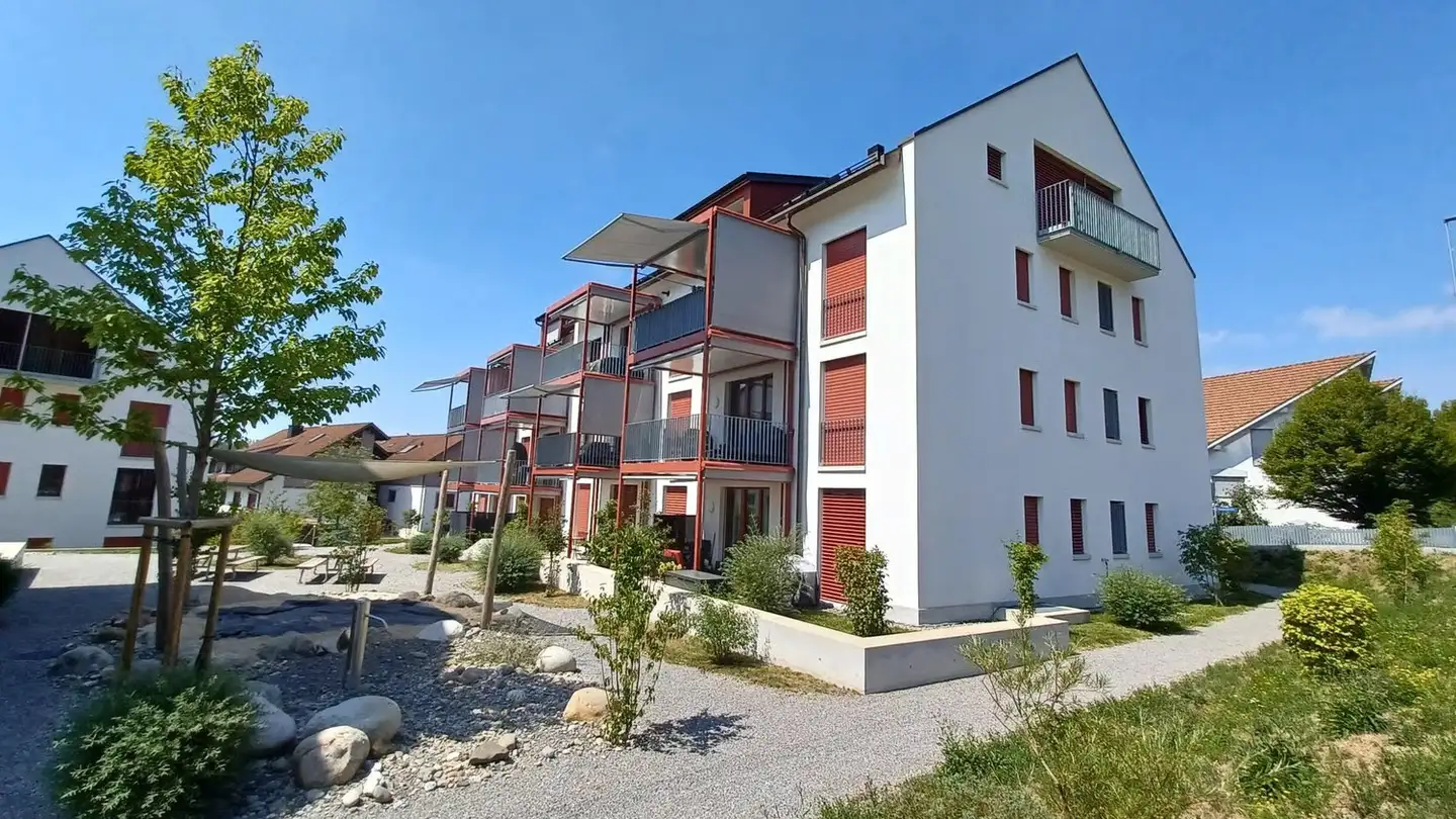 Dachgeschosswohnung mieten - Hinterdorfstrasse 82, 8918 Unterlunkhofen