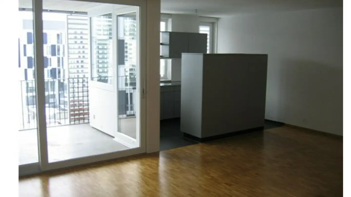 Appartamento in affitto - Glatttalstrasse 118f, 8052 Zürich - Photo 2
