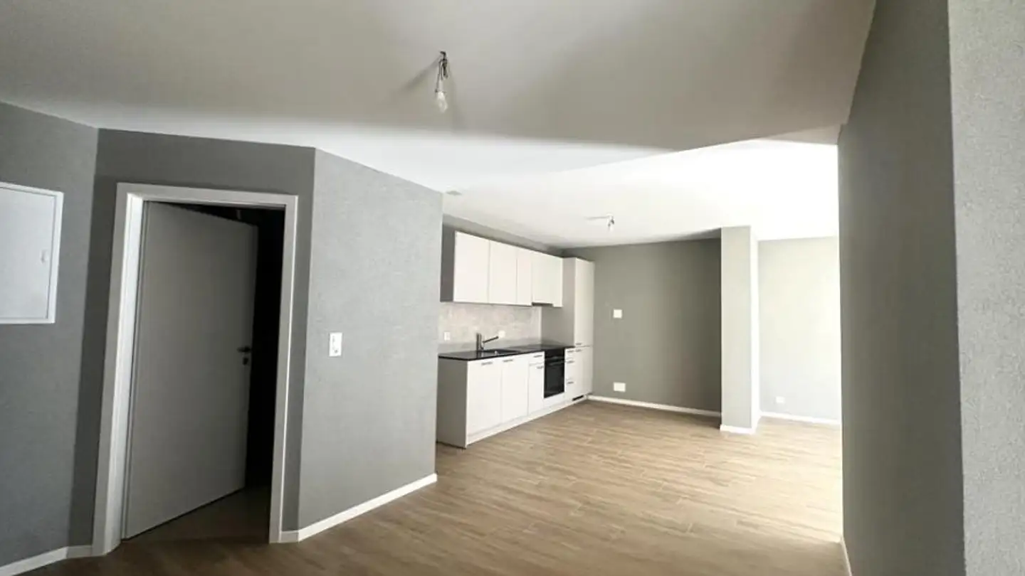 Appartement à louer - Avenue de la Gare, 1950 Sion - Photo 2