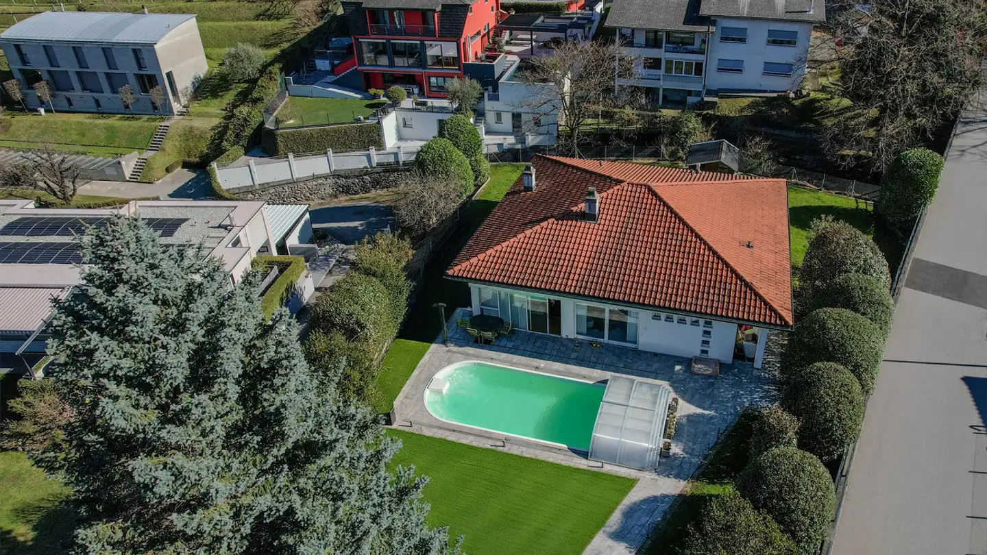 Einfamilienhaus kaufen - 6528 Camorino