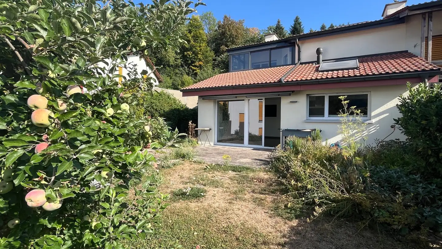 Row house for rent - Tannrain 12, 5745 Safenwil