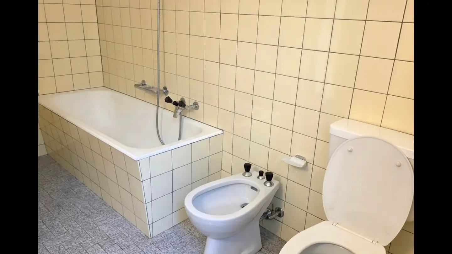 Appartement à louer - Viale A. Sartori 10, 6512 Giubiasco - Photo 3