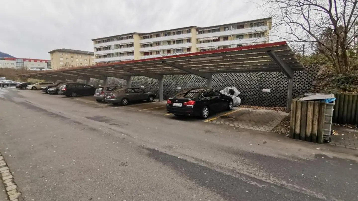 Parkplatz im Freien mieten - 6014 Luzern